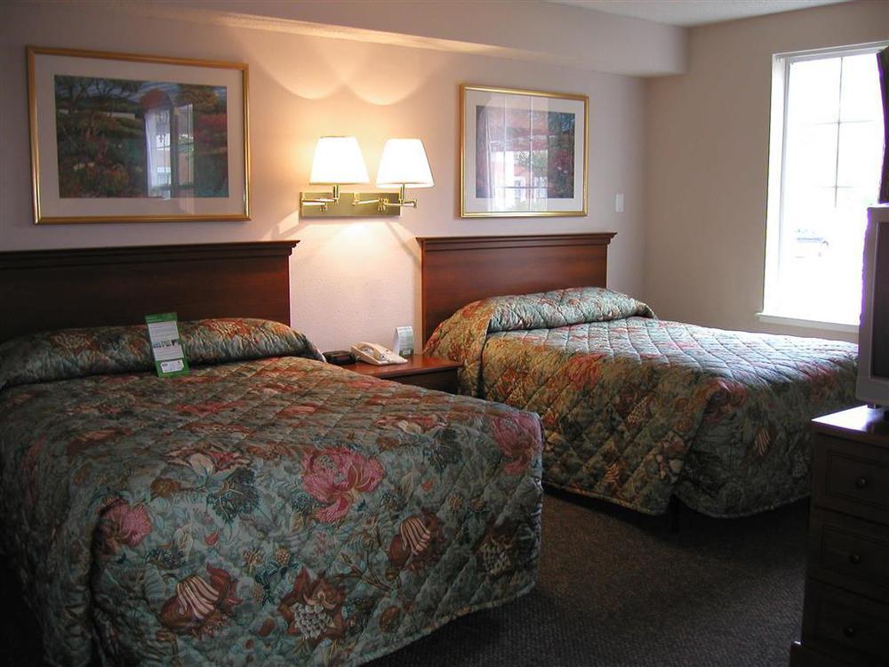 Intown Suites Extended Stay Fort Myers Fl Oda fotoğraf